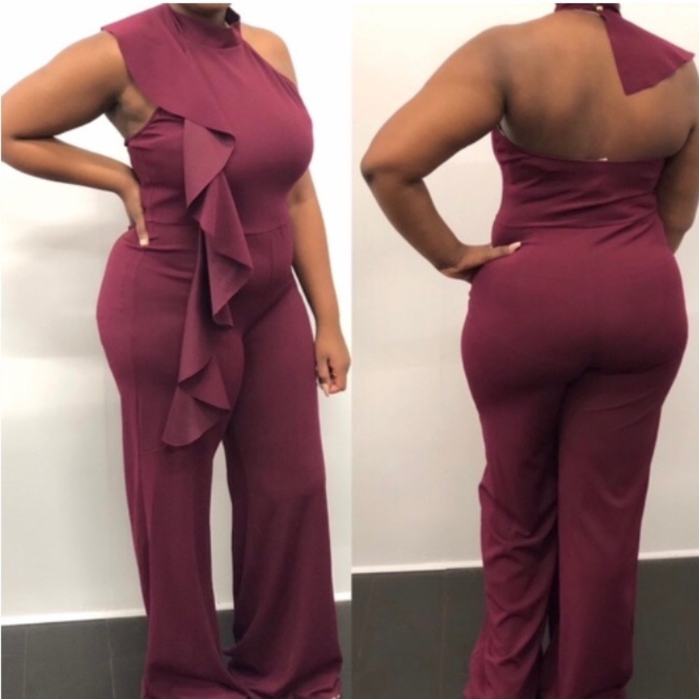 Maroon Plus-Size Jumpsuit with Halter Top